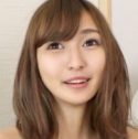 葉月ねね