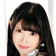 本庄ありさ